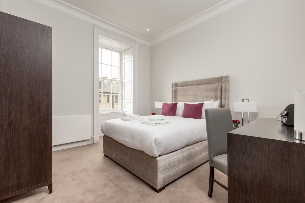Destiny Scotland - Chisholm Hunter Appartement Édimbourg